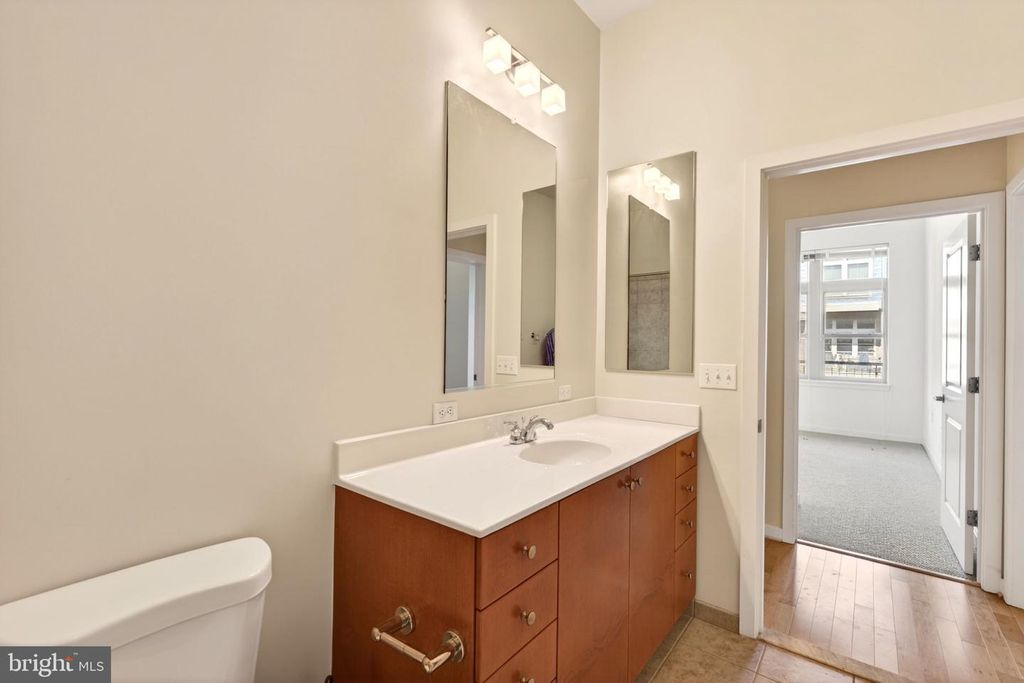 Image 17 of property listing at 1209 N CHARLES ST #306, Baltimore, MD 21201