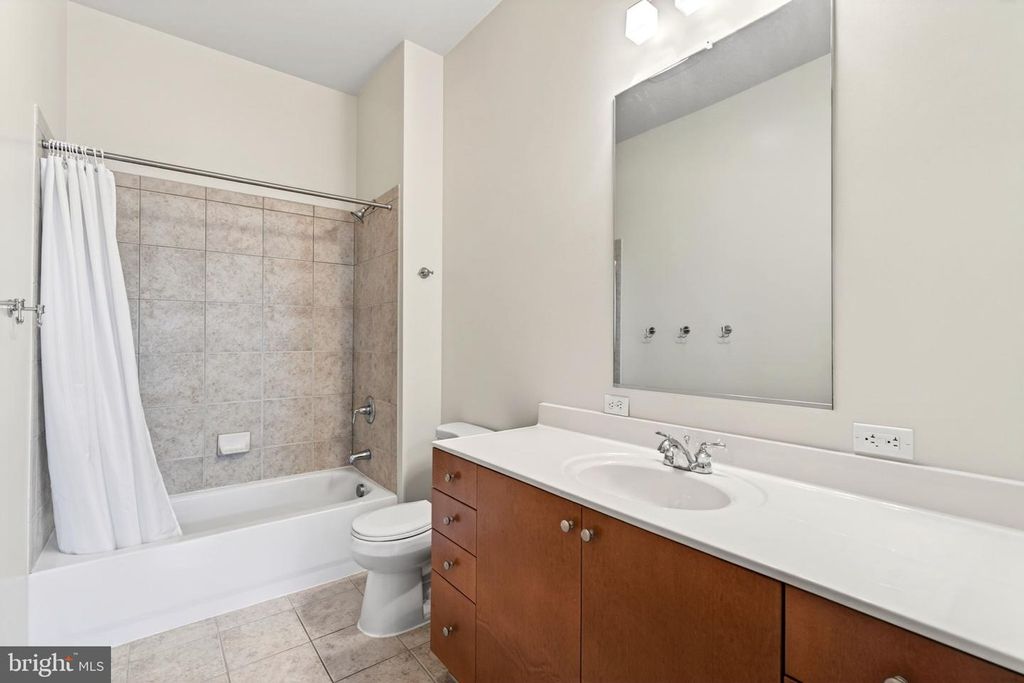 Image 18 of property listing at 1209 N CHARLES ST #306, Baltimore, MD 21201