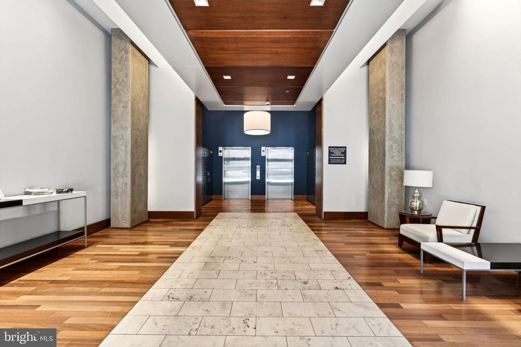 Image 3 of property listing at 1209 N CHARLES ST #306, Baltimore, MD 21201