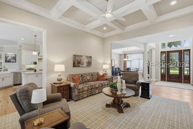 27 Cotesworth Pl, Hilton Head Island, SC 29926