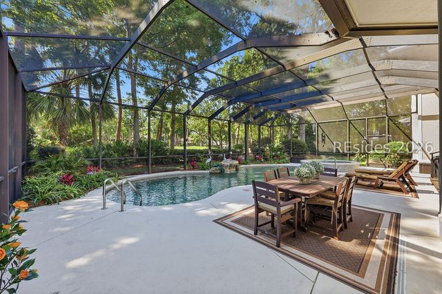 27 Cotesworth Pl, Hilton Head Island, SC 29926