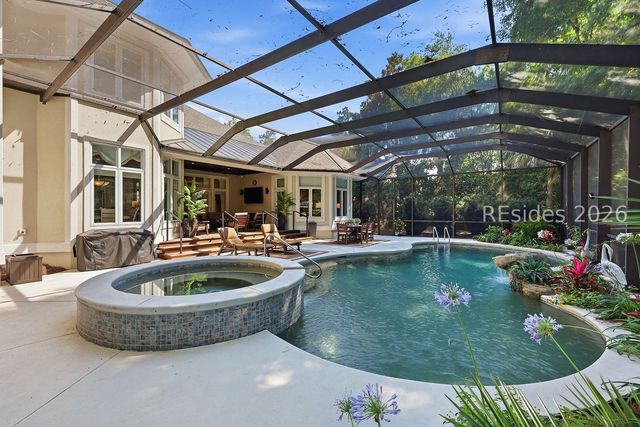 27 Cotesworth Pl, Hilton Head Island, SC 29926