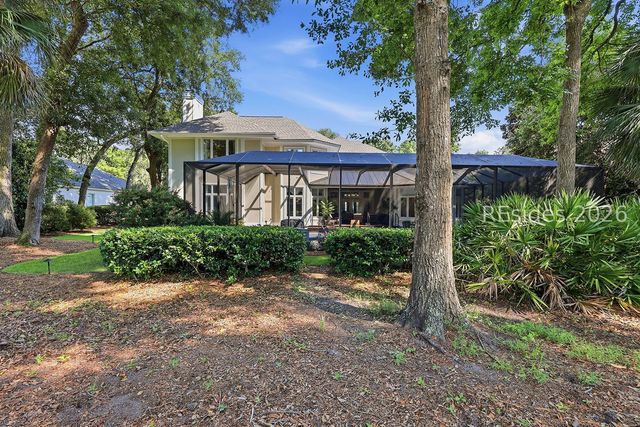 27 Cotesworth Pl, Hilton Head Island, SC 29926