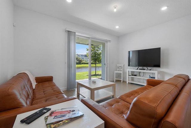 14624 Three Ponds Trail, Delray Beach, FL 33446