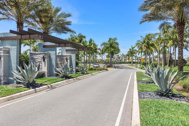 14624 Three Ponds Trail, Delray Beach, FL 33446
