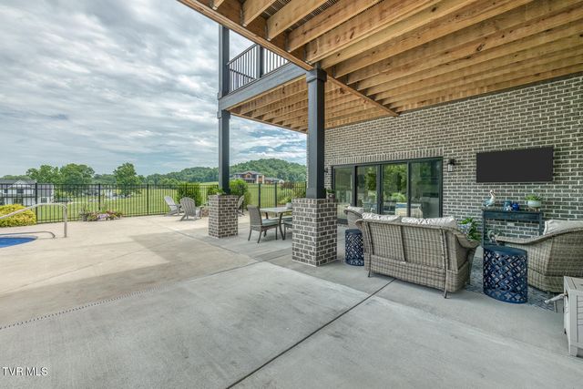 1385 Chadsworth Lane, Johnson City, TN 37601