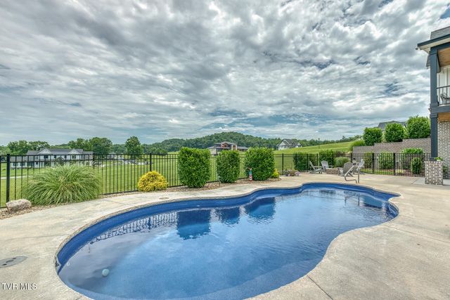 1385 Chadsworth Lane, Johnson City, TN 37601