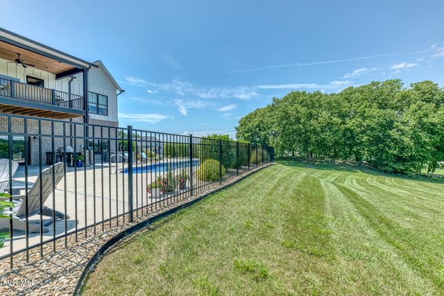 1385 Chadsworth Lane, Johnson City, TN 37601