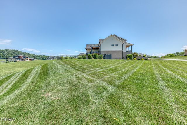 1385 Chadsworth Lane, Johnson City, TN 37601