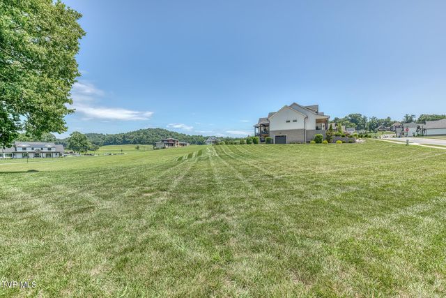 1385 Chadsworth Lane, Johnson City, TN 37601