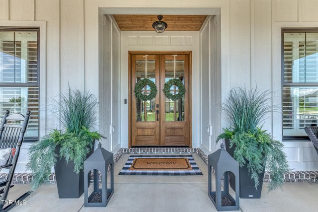 1385 Chadsworth Lane, Johnson City, TN 37601