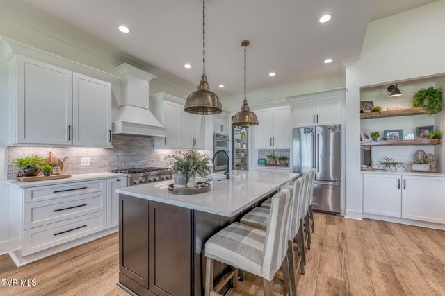 1385 Chadsworth Lane, Johnson City, TN 37601