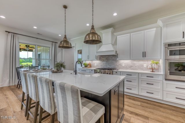 1385 Chadsworth Lane, Johnson City, TN 37601