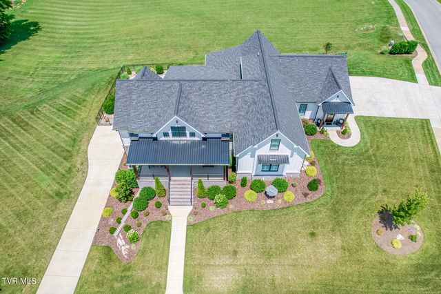 1385 Chadsworth Lane, Johnson City, TN 37601