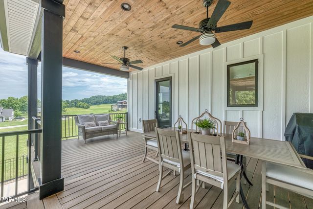 1385 Chadsworth Lane, Johnson City, TN 37601