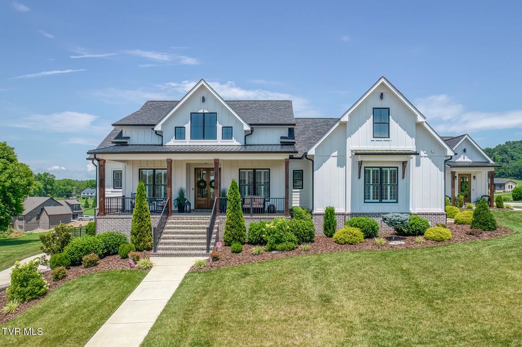 1385 Chadsworth Lane, Johnson City, TN 37601