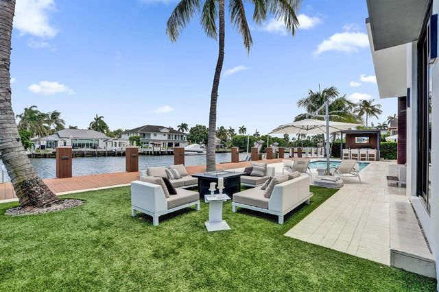 2816 NE 38th Street, Fort Lauderdale, FL 33308