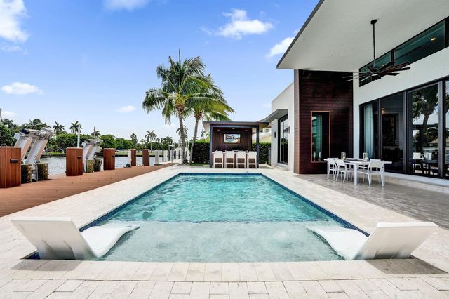 2816 NE 38th Street, Fort Lauderdale, FL 33308