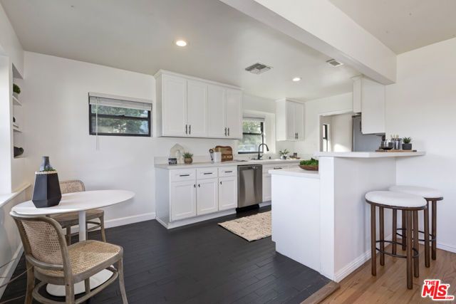 9125 David Avenue, Los Angeles, CA 90034