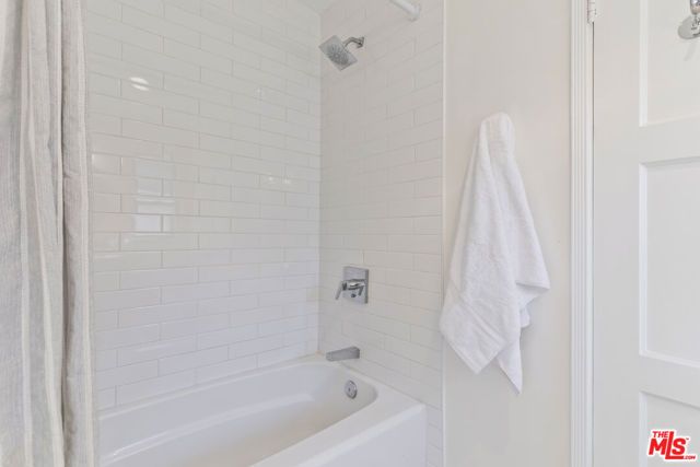 9125 David Avenue, Los Angeles, CA 90034