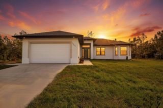2002 E 10TH STREET, Lehigh Acres, FL 33936