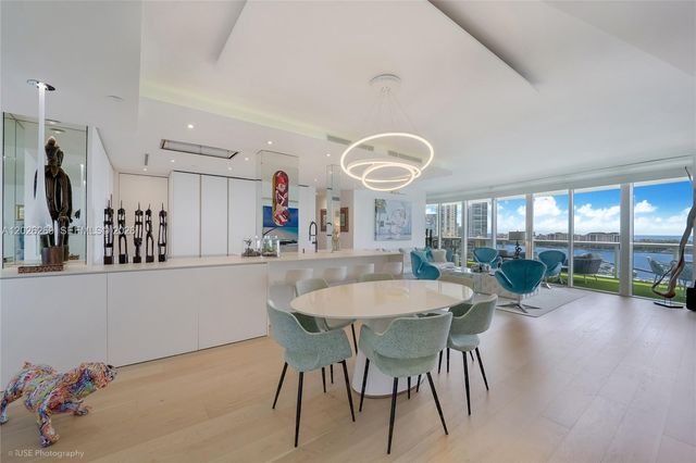 400 Alton Rd 1506, Miami Beach, FL 33139