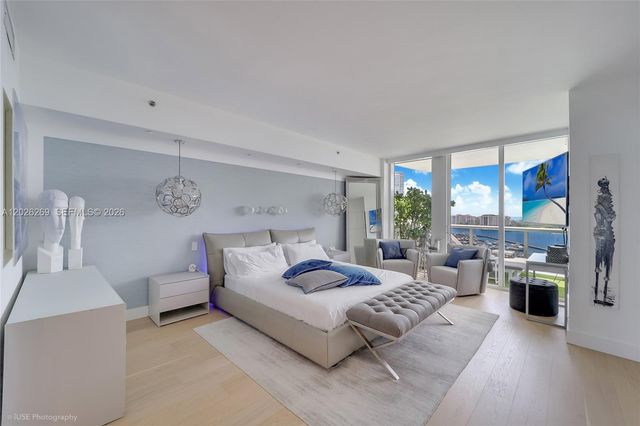 400 Alton Rd 1506, Miami Beach, FL 33139