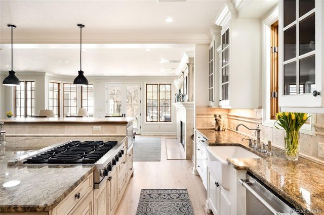 270 Glencoe Street, Denver, CO 80220