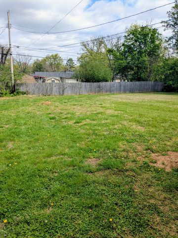 310 N James M Campbell Blvd Unit A, Columbia, TN 38401