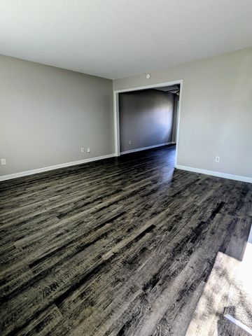 310 N James M Campbell Blvd Unit A, Columbia, TN 38401