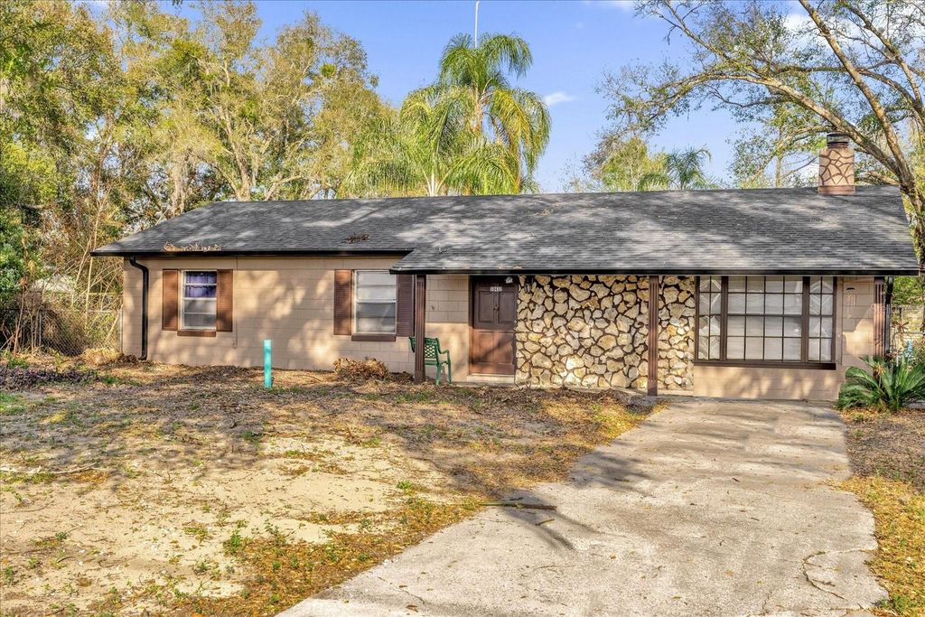 30432 COUNTY ROAD 437 ROAD, Sorrento, FL 32776