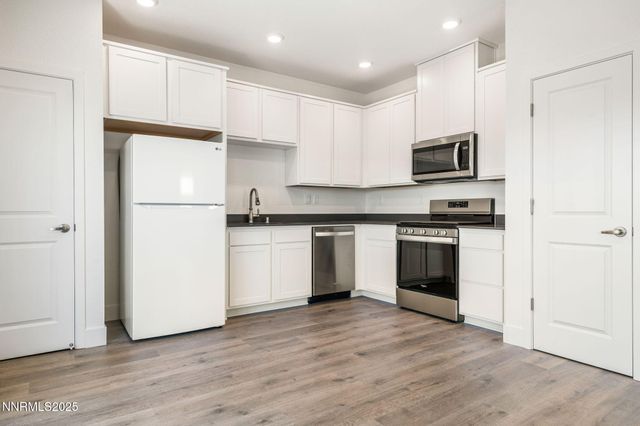 7972 Zorite Drive, Sparks, NV 89436