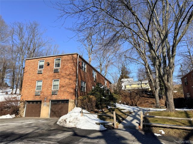 86 McLoughlin Street B, Glen Cove, NY 11542