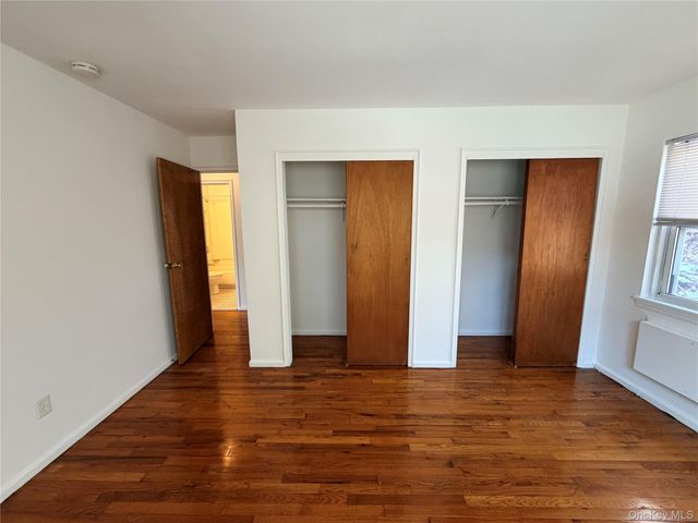 86 McLoughlin Street B, Glen Cove, NY 11542