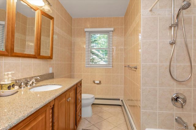 24 Summit Road, Port Washington, NY 11050