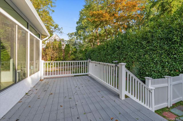 24 Summit Road, Port Washington, NY 11050