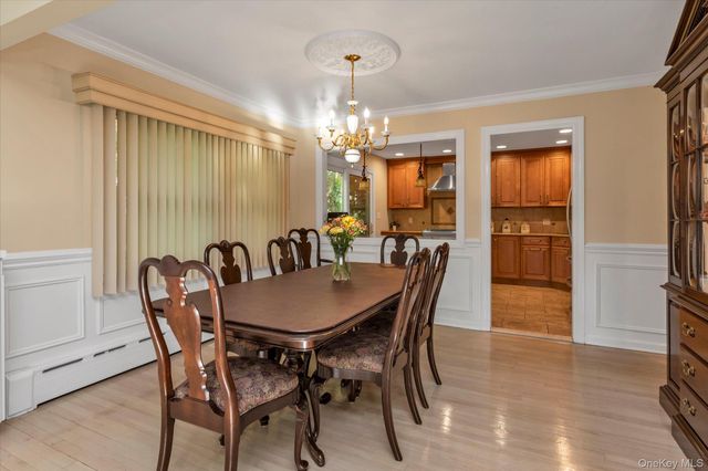 24 Summit Road, Port Washington, NY 11050