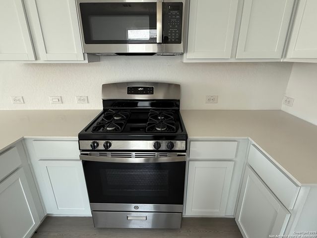 242 Tahoe Ave, New Braunfels, TX 78130