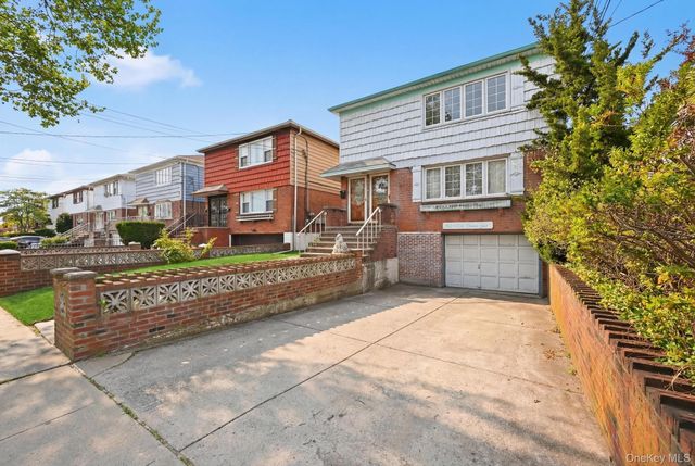 253-10 148th Drive, Rosedale, NY 11422
