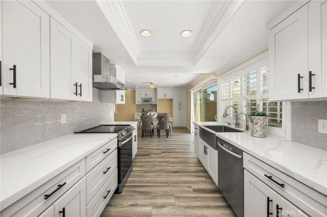 2860 E Hempstead, Anaheim, CA 92806