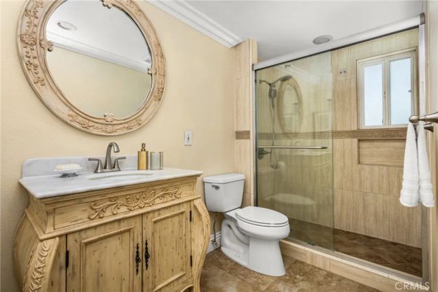 2860 E Hempstead, Anaheim, CA 92806