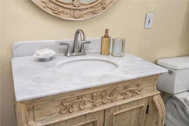 2860 E Hempstead, Anaheim, CA 92806