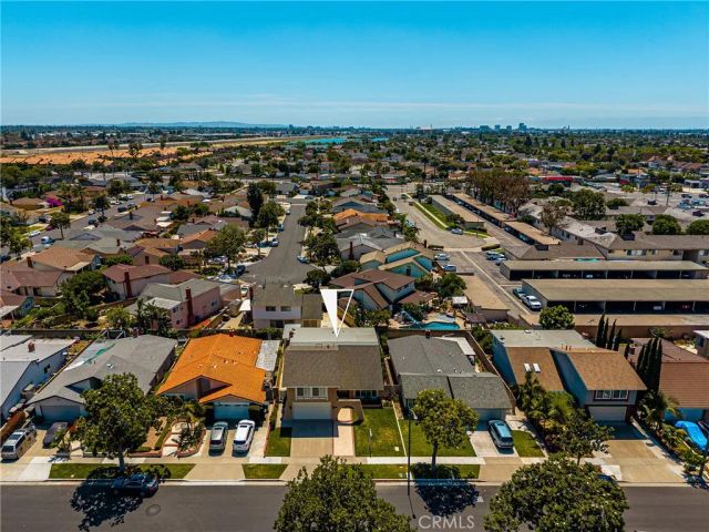 2860 E Hempstead, Anaheim, CA 92806