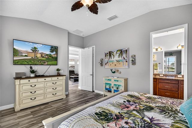 8876 BRIDGEPORT BAY CIRCLE, Mount Dora, FL 32757