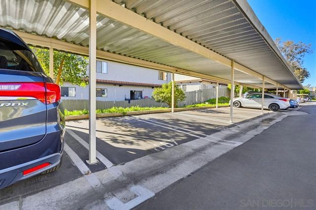 225 W El Norte Parkway 150, Escondido, CA 92026