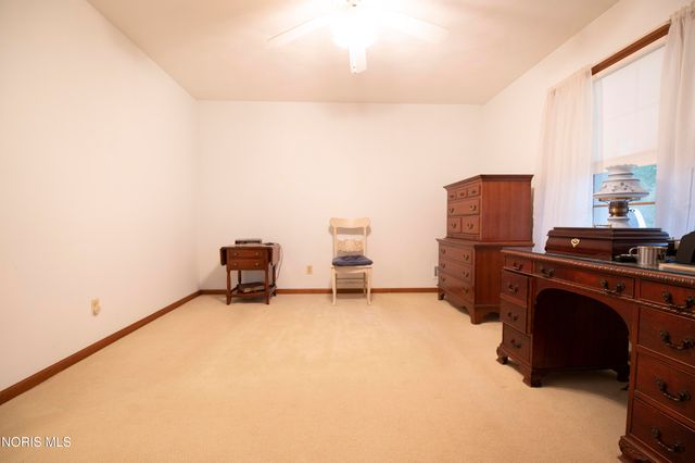 1900 Green Valley Drive, Toledo, OH 43614
