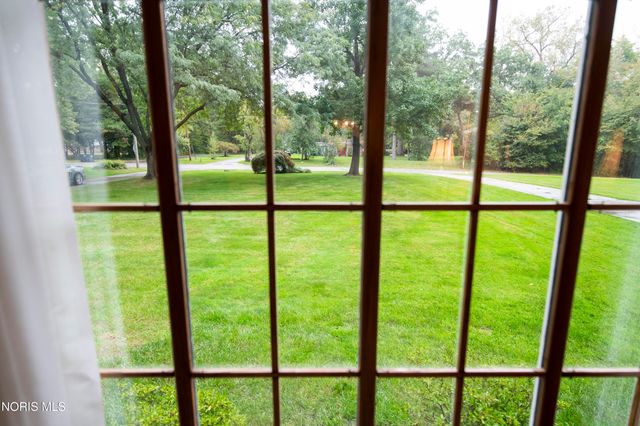 1900 Green Valley Drive, Toledo, OH 43614