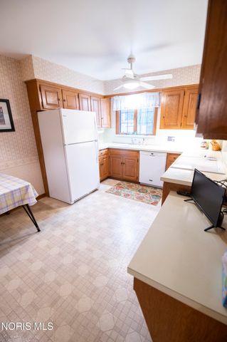 1900 Green Valley Drive, Toledo, OH 43614