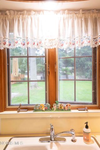 1900 Green Valley Drive, Toledo, OH 43614