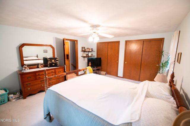 1900 Green Valley Drive, Toledo, OH 43614